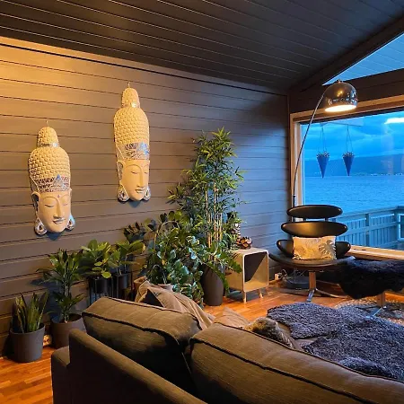 Beautiful House By The Sea Вилла *