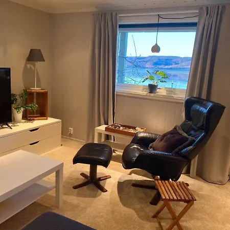 Beautiful House By The Sea Asker
